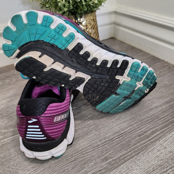Brooks womens sneakers size 7.5 - Picture 5 of 8